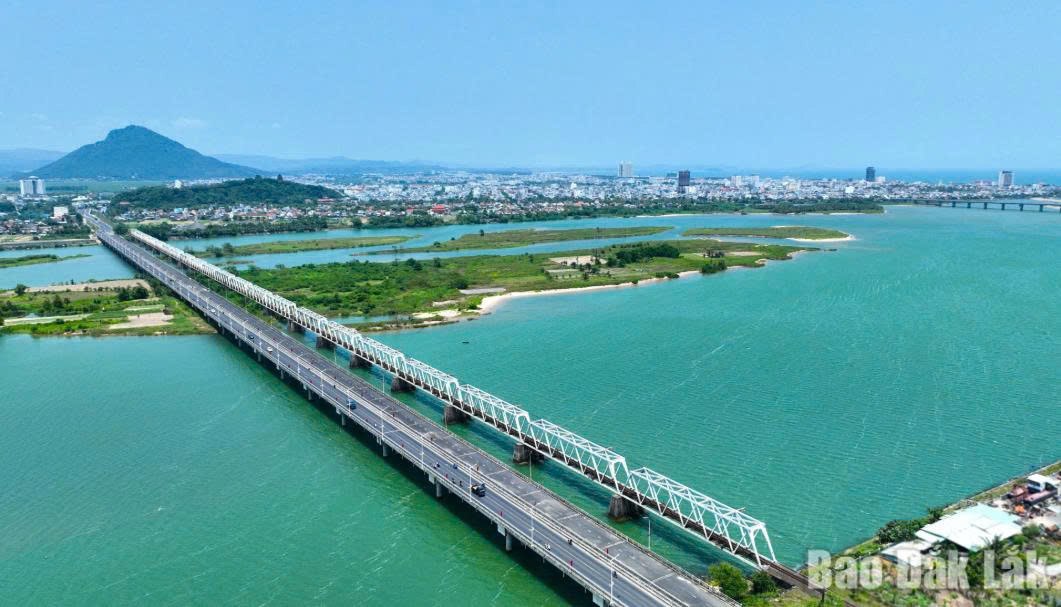 Nét thanh bình của núi Nhạn, sông Ba đang khơi mở những tiềm năng phát triển du lịch ở khu vực phía Đông của tỉnh.