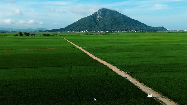 Núi Chóp Chài phường Bình Kiến (Đắk Lắk)